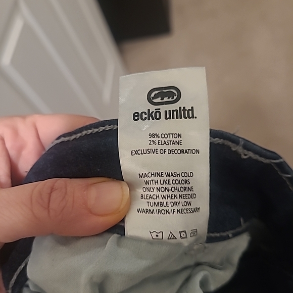 Ecko Unltd Athletic Fit Light Wash Faded Stretch Denim Jeans Straight Leg 38x30 - Picture 10 of 11